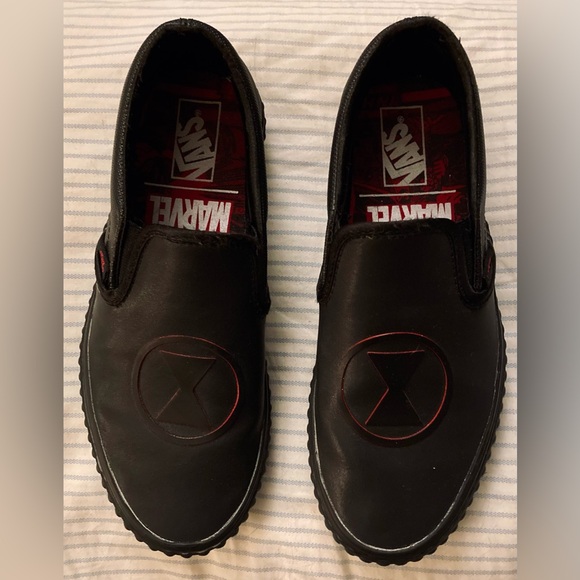 Black Widow Vans - Picture 4 of 11